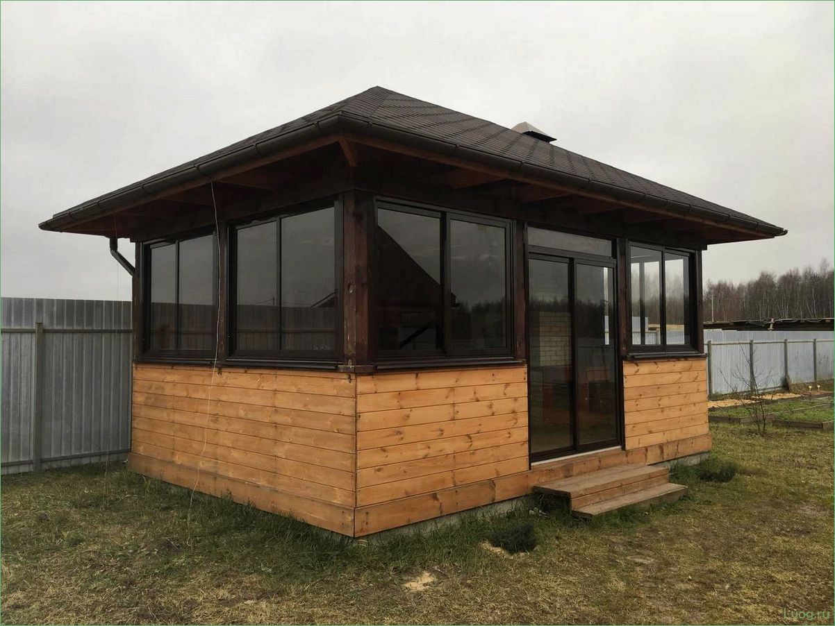 Построение закрытых беседок для дачи из бруса и других материалов