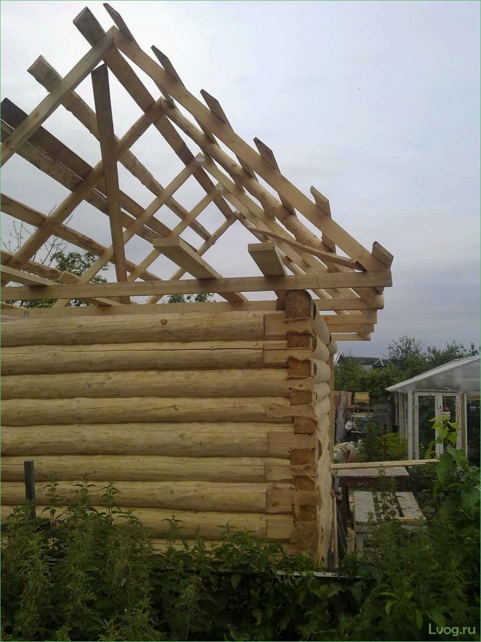 Стропила на баню: основные принципы выбора и монтажа