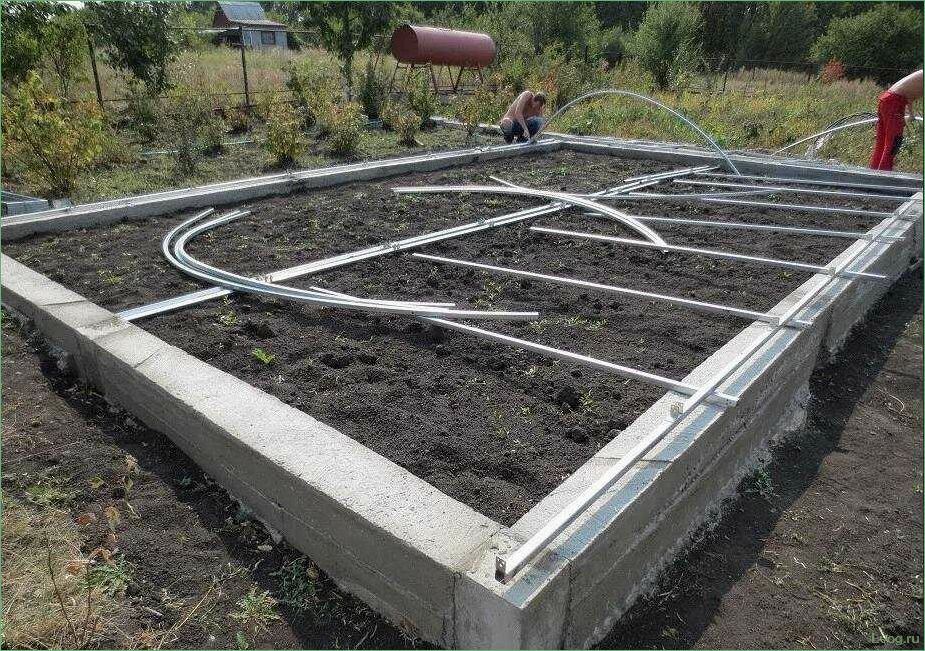 (фундамент, теплицы, поликарбоната) Как сделать фундамент для теплицы из поликарбоната