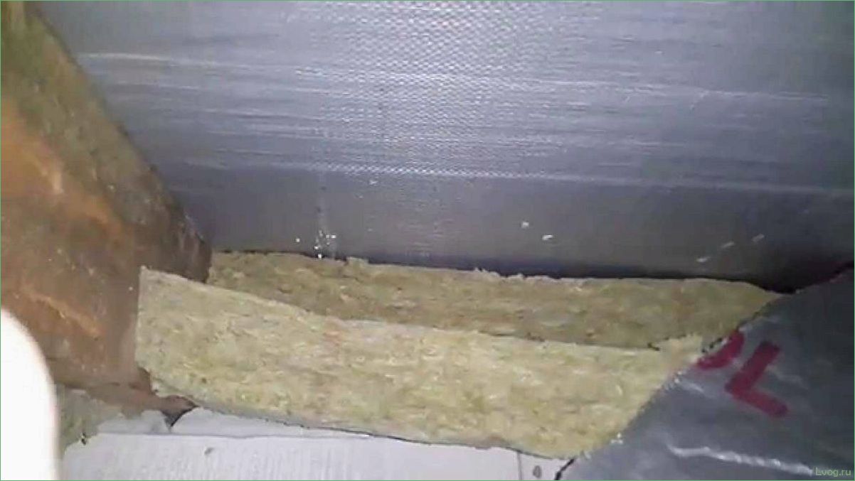 Конденсат на чердаке: причины появления и способы устранения